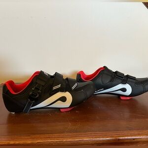 Peloton cycling shoes